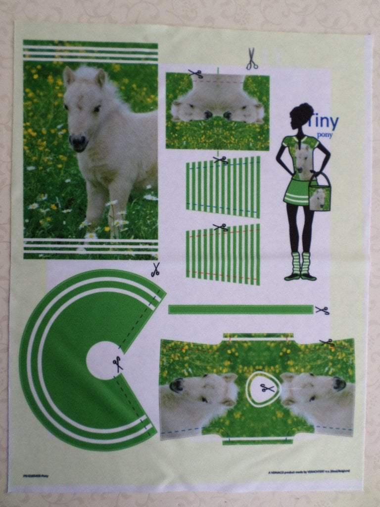 Kleed je pop aan Roos Productions Vervaco Tiny - Pony, Hobby en Vrije tijd, Naaien en Fournituren, Ophalen of Verzenden, Nieuw