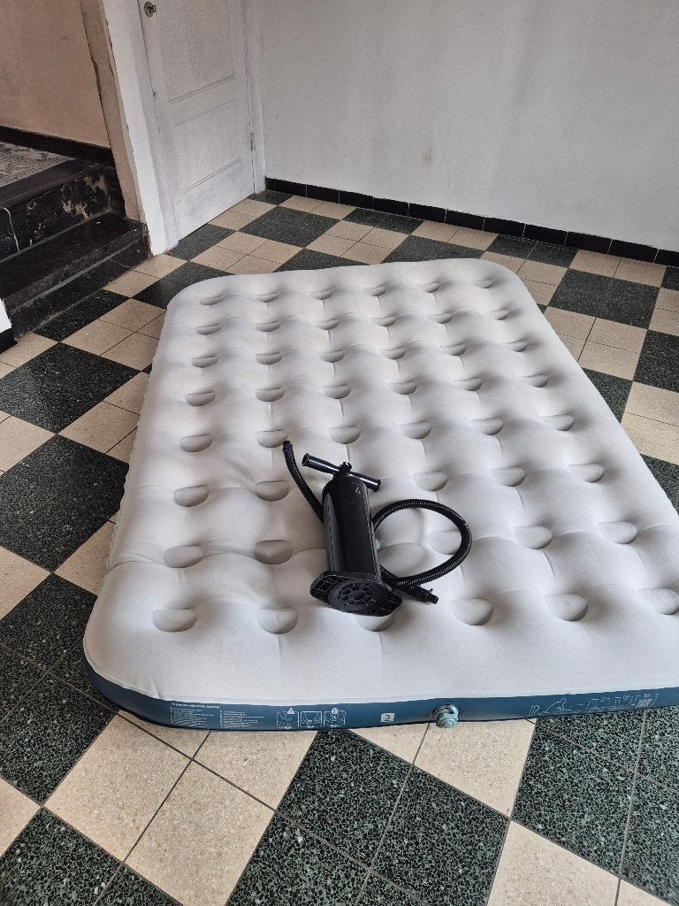 matelas gonflable 2 pers, Caravans en Kamperen, Ophalen, Zo goed als nieuw, 2-persoons