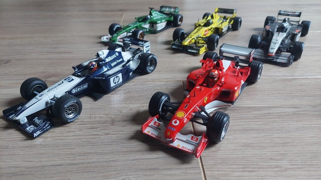 prachtige set van 5 Formule 1 wagens schaal 1/24, Hobby en Vrije tijd, Ophalen of Verzenden, Zo goed als nieuw, Overige merken