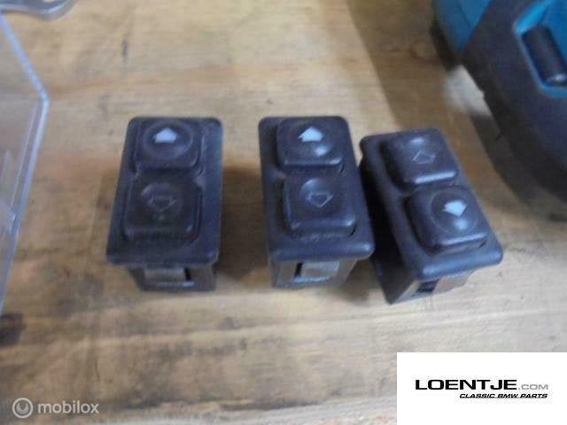knop elektrische ramen BMW e30 325i 320i 318i 316i, Gebruikt, Ophalen of Verzenden