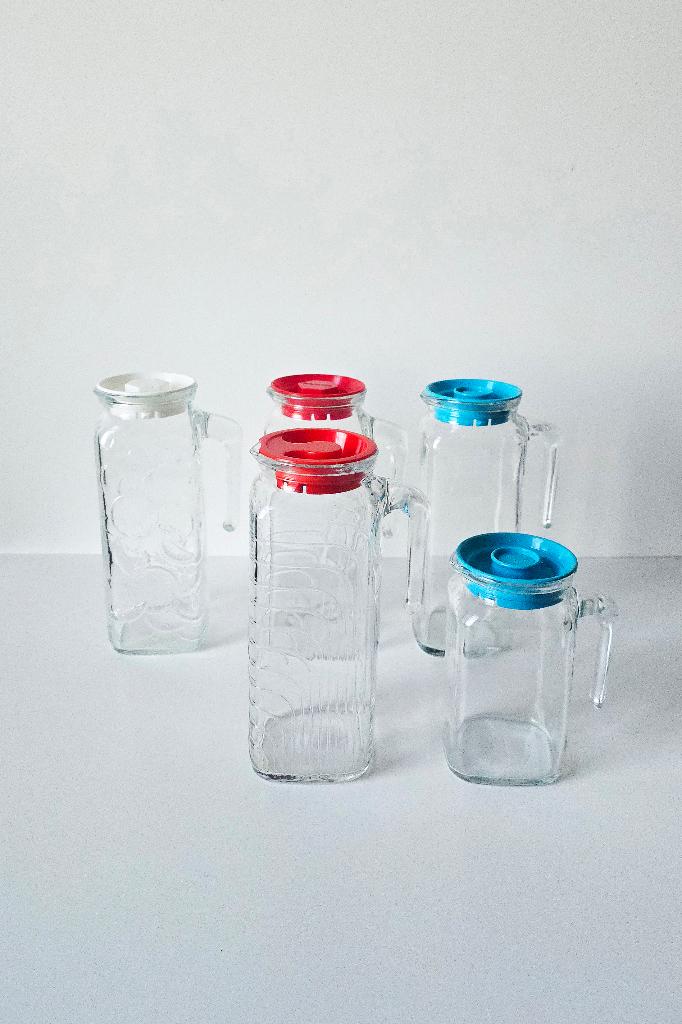 Carafe ‘FRIGORELLO’ vintage avec couvercle  - Bormioli Rocco, Enlèvement ou Envoi