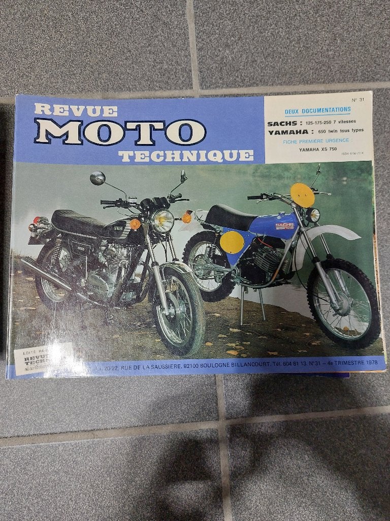 Livre moto technique, Boeken, Ophalen of Verzenden, Zo goed als nieuw, Merk of Model