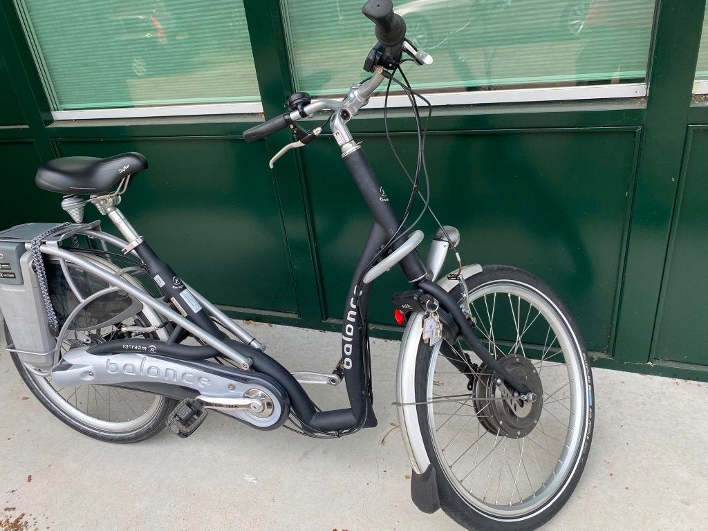 Van raam Balance lage instap fiets Electrisch., Fietsen en Brommers, Elektrische fietsen, Ophalen of Verzenden, Gebruikt