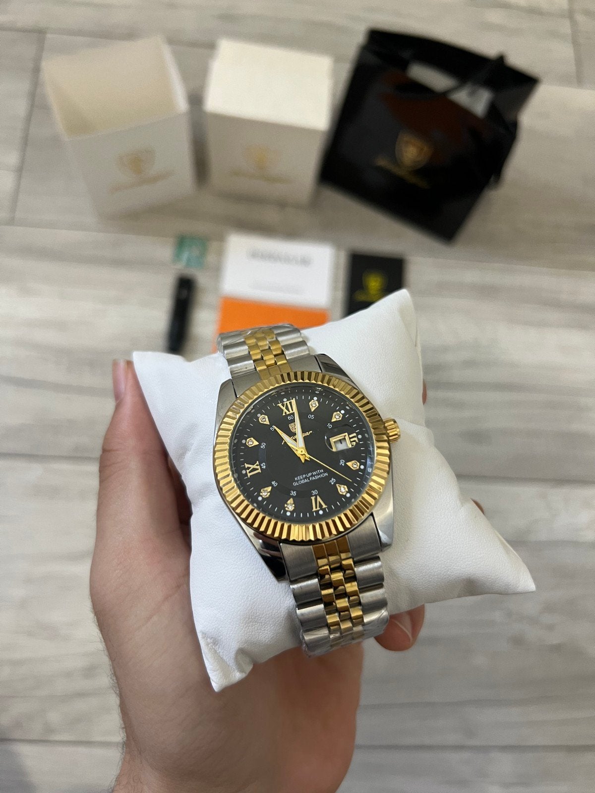 Horloge nog nieuw in doosje, Handtassen en Accessoires, Horloges | Heren, Overige merken, Staal, Polshorloge, Nieuw