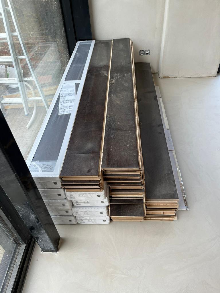 Oak brushed fineerparket, Doe-het-zelf en Bouw, Ophalen, Minder dan 25 mm, Zo goed als nieuw, 200 tot 250 cm