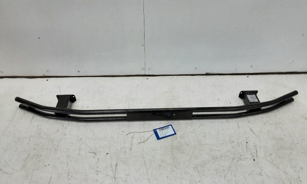 RENFORT PARE CHOC ARRIERE (TRAVERSE) Suzuki, Utilisé, Suzuki