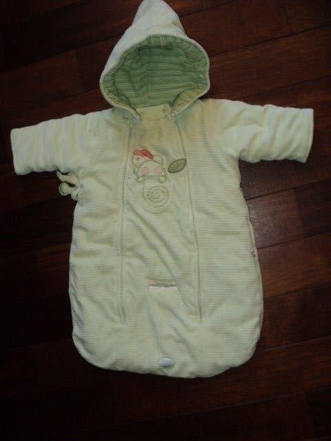 une combinaison mi-saison taille 1 mois, Enfants & Bébés, Vêtements de bébé | Taille 56, Enlèvement ou Envoi