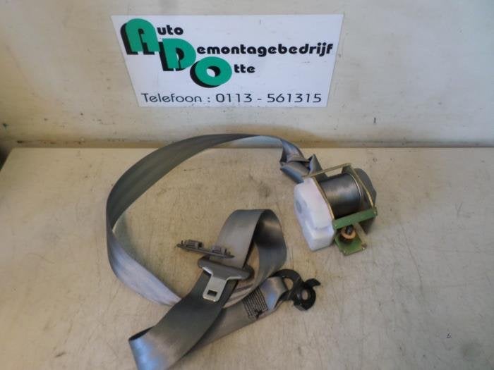Ceinture de sécurité arrière droite d'un Renault Clio (Cl, Renault, -, 3 mois de garantie, Utilisé
