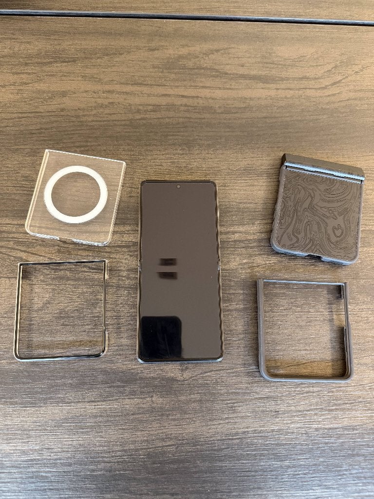 Samsung Galaxy Z Flip 8 - 256GB incl. 2 cases, Ophalen, Zwart, Touchscreen, Nieuw