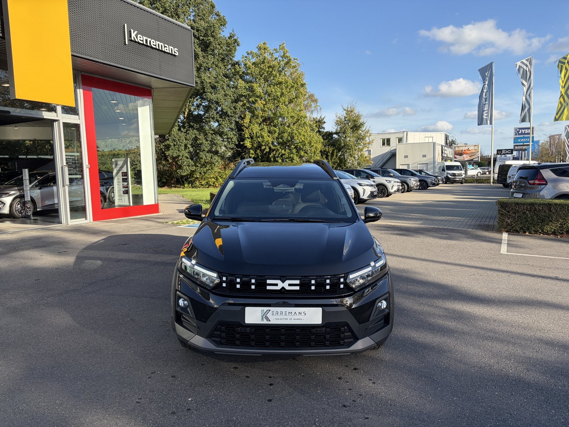 Dacia Jogger 1.8 hybrid 155 expression (bj 2026, automaat), Auto's, 4 cilinders, Start-stop-systeem, 103 g/km, Zwart