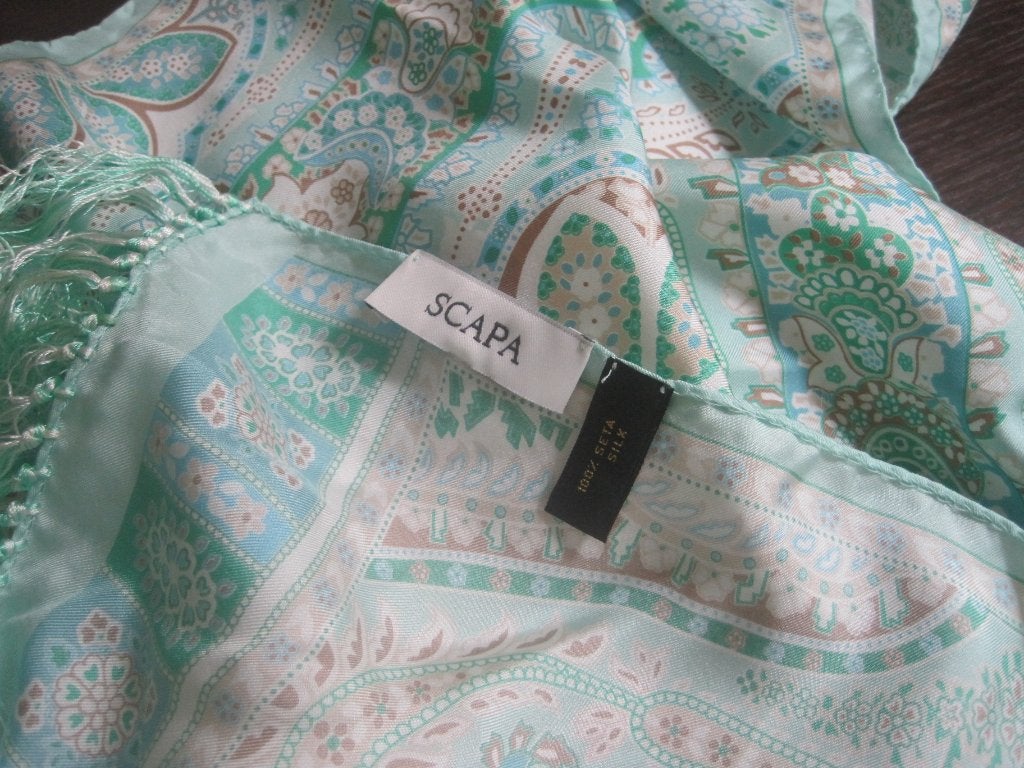 sjaal Scapa prachtige zijde, Kleding | Dames, Scapa, Ophalen of Verzenden, Zo goed als nieuw, Sjaal