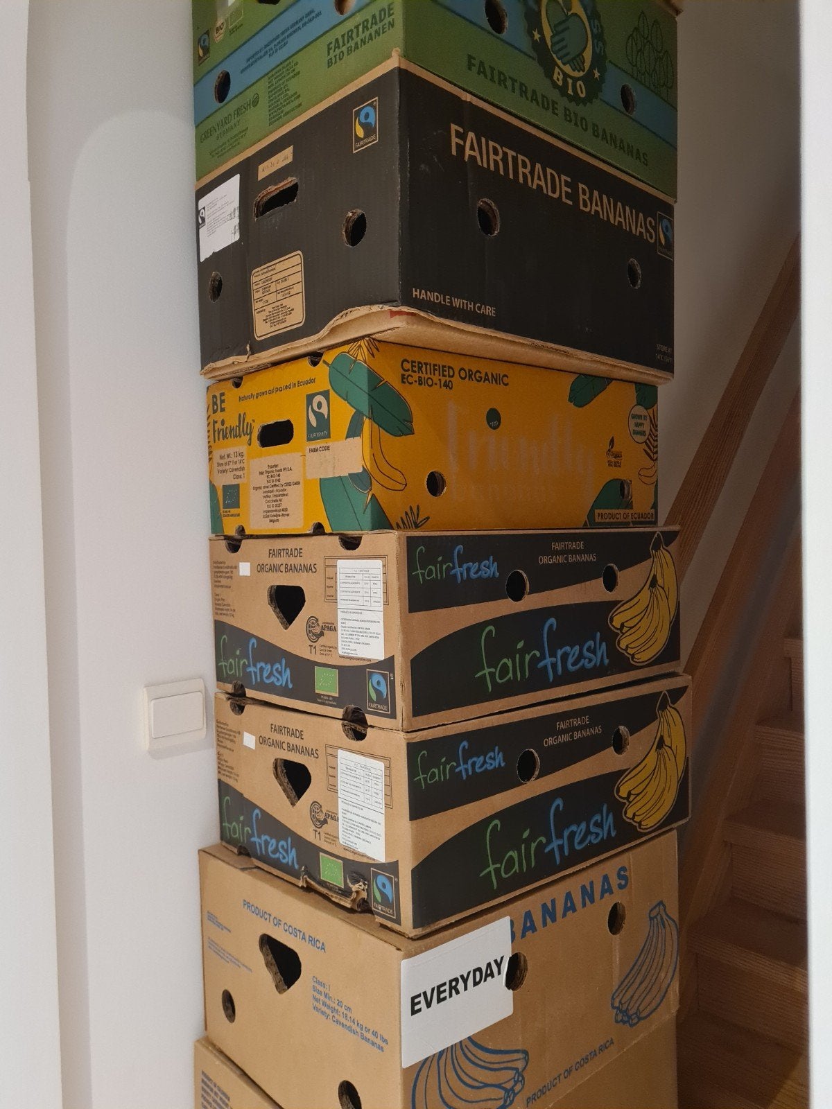 10 boîtes à bananes, Enlèvement