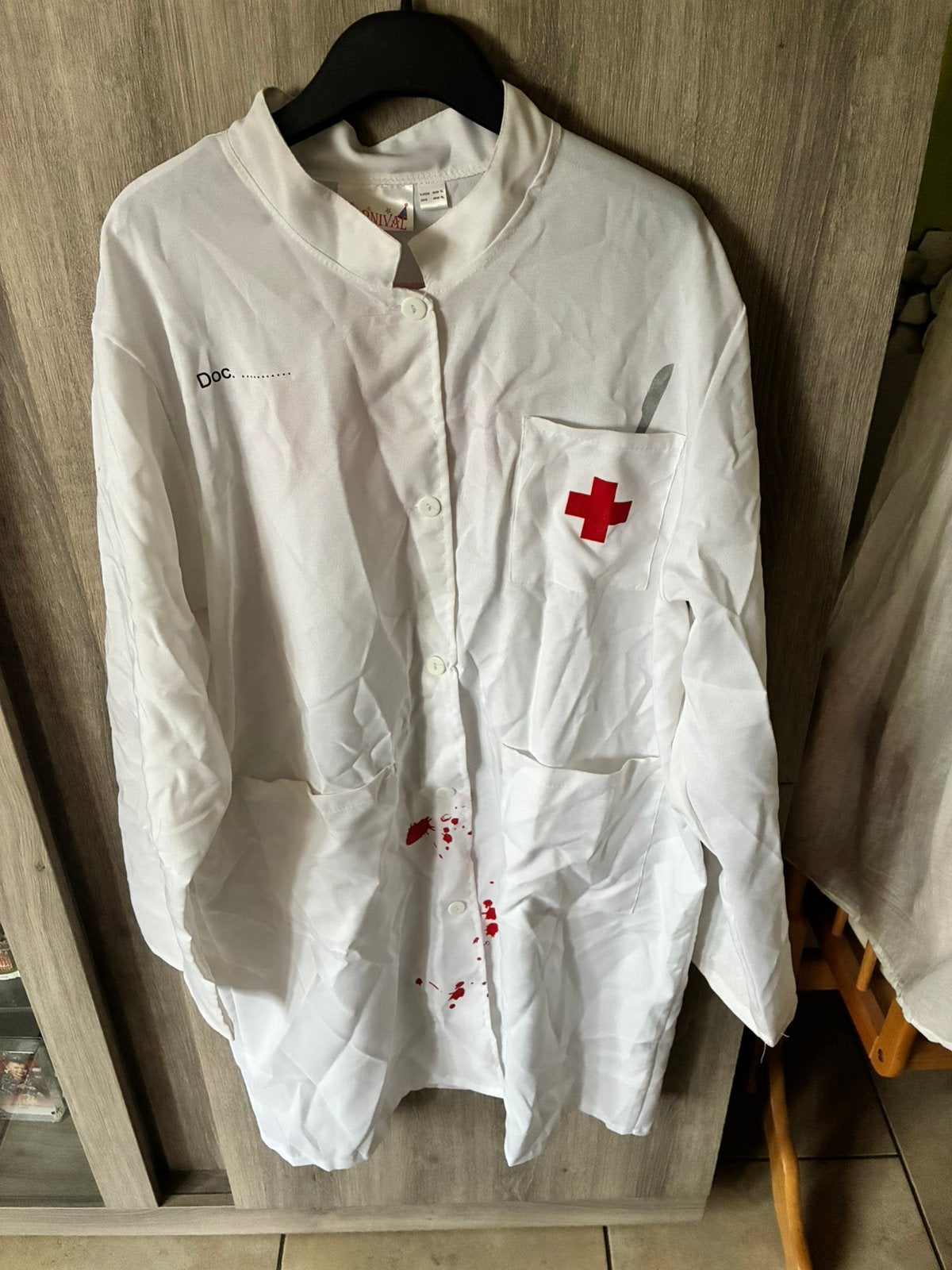Déguisement halloween taille xl, Enlèvement, Comme neuf