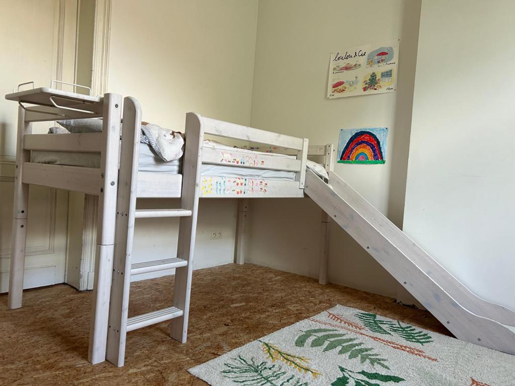 Lit mezzanine FLEXA avec toboggan + accessoires –, Enlèvement ou Envoi, Comme neuf, Lit mezzanine
