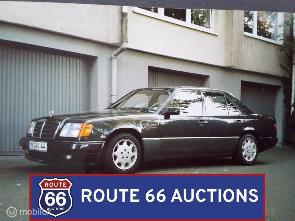 Mercedes-Benz 230E | 1988 | Route 66 Auctions, Auto's, Zwart, Mercedes-Benz, Bedrijf, Handgeschakeld