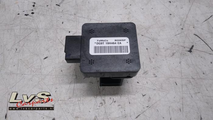 Antenne GPS d'un Ford Mondeo, Autos : Pièces & Accessoires, Électronique & Câbles, Ford, Utilisé, 3 mois de garantie, Enlèvement ou Envoi