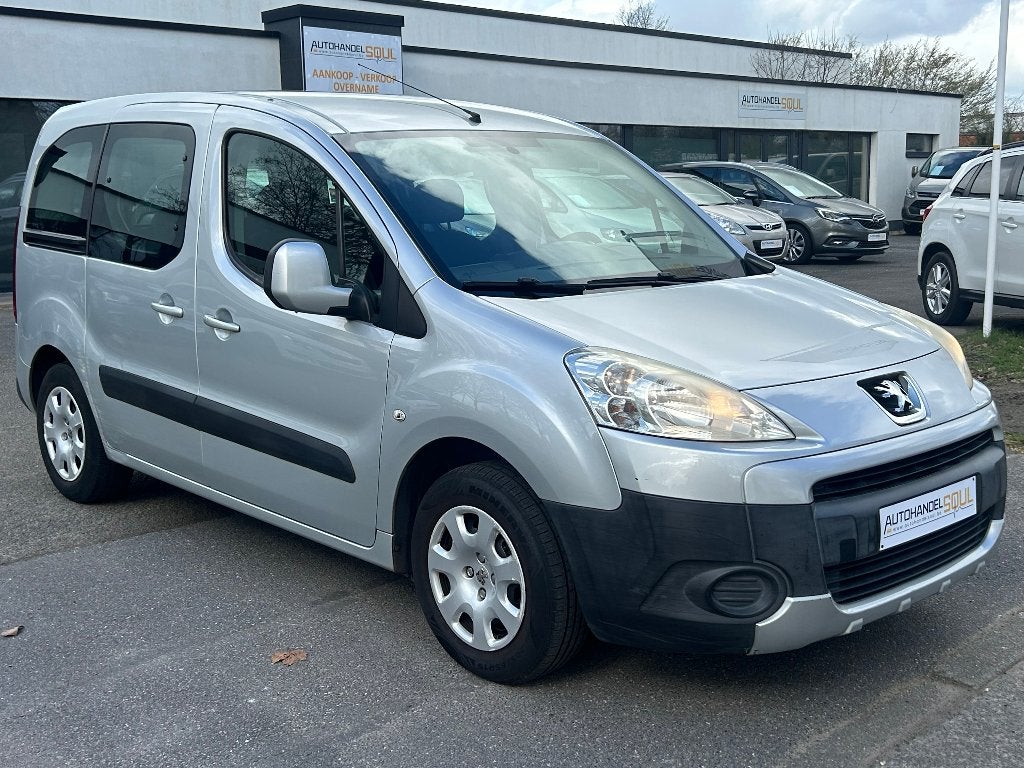 Peugeot Partner 1.6i, 2011, 163.490km, Airco, Keur, Garantie, Auto's, Peugeot, Voorwielaandrijving, Euro 5, https://public.car-pass.be/vhr/1c0ccb8b-6e4f-4217-b0d0-adde47aa390f
