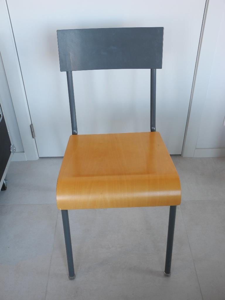 Eetkamerstoel - model schoolstoel, Huis en Inrichting, Stoelen, Ophalen, Gebruikt, Model schoolstoel, Vier