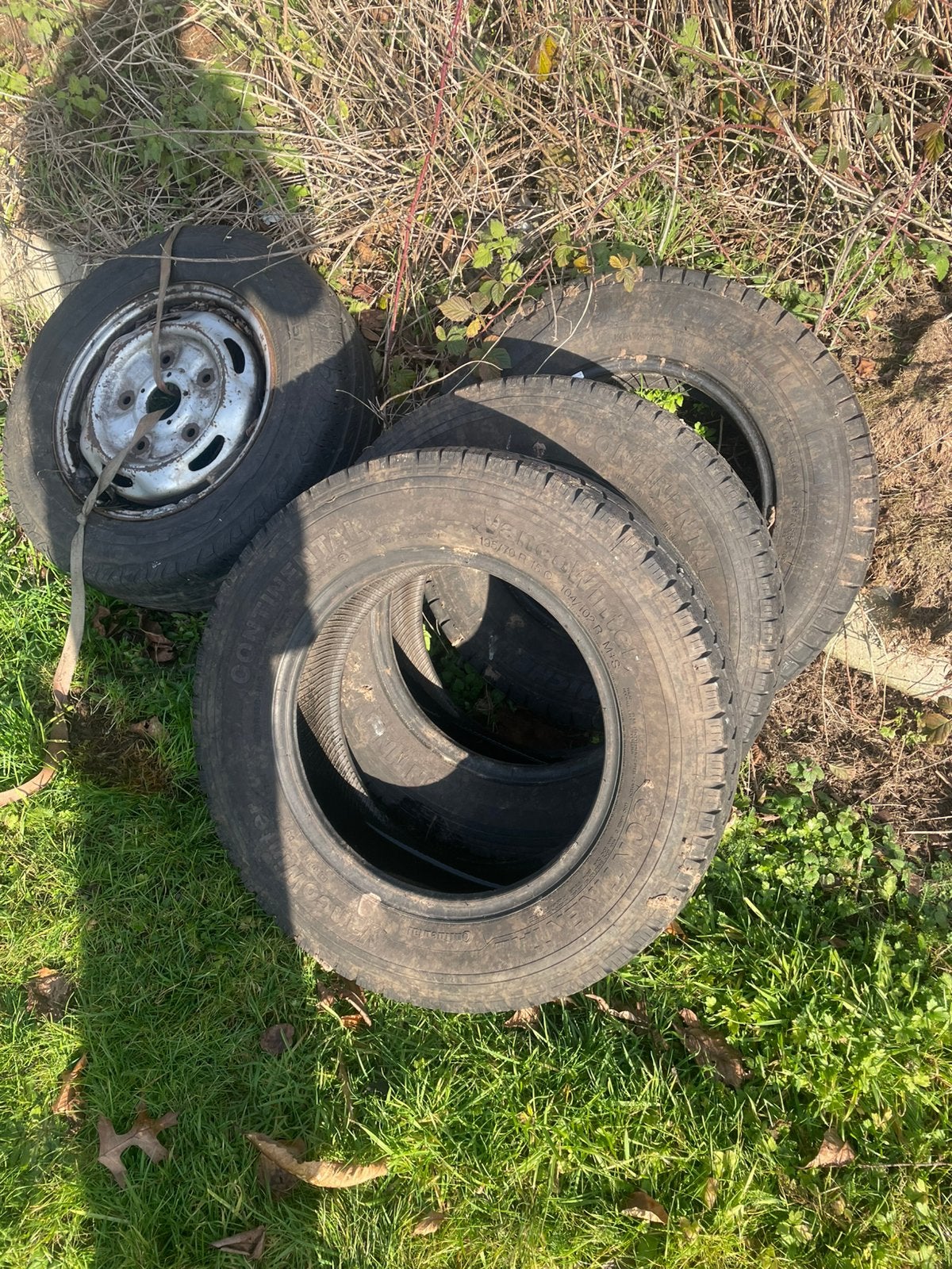 4 pneus, camion 16 cc, Enlèvement ou Envoi, Comme neuf