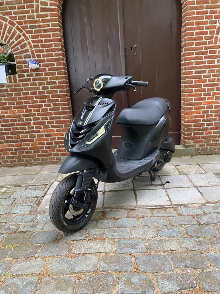 Piaggio zip b klasse, Fietsen en Brommers, Ophalen, Zip, Benzine, 50 cc