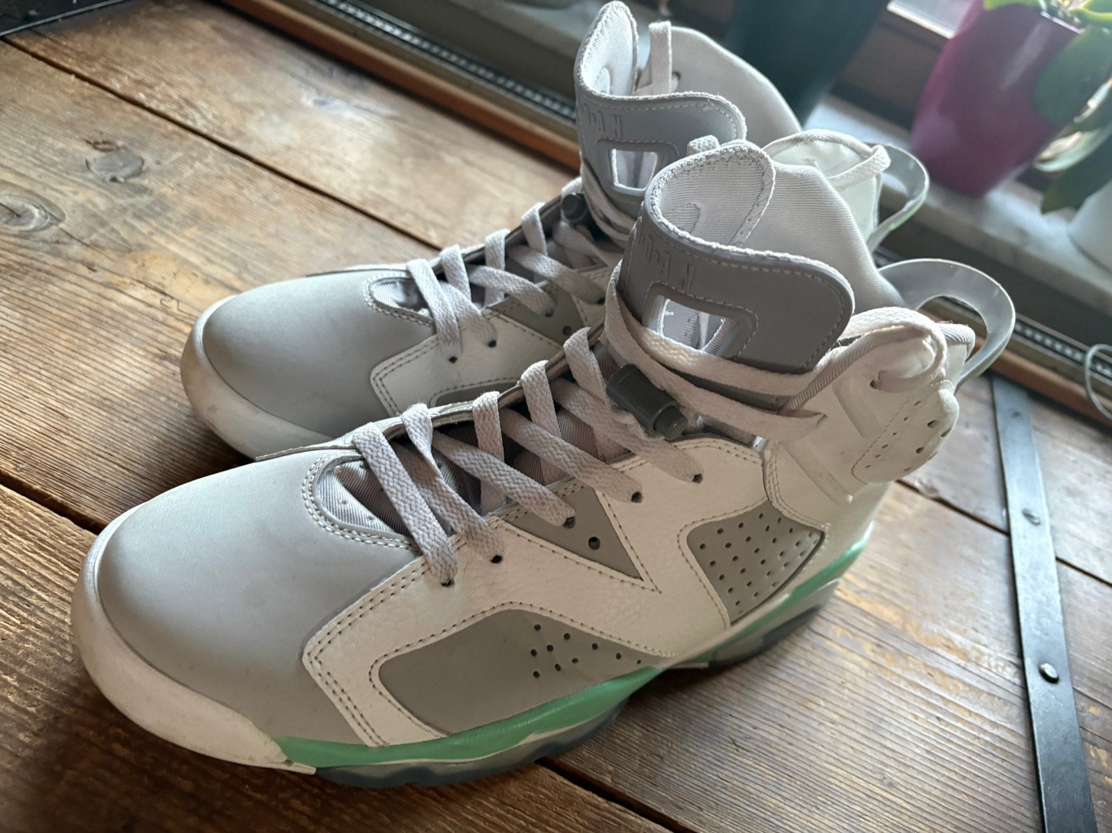 NIKE AIR JORDAN 6 RETRO MINT FOAM - ZEER SCHOON, Overige kleuren, Ophalen of Verzenden, Zo goed als nieuw, Sneakers