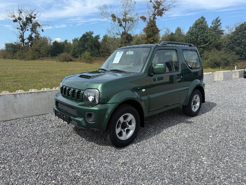 Suzuki Jimny 1.3 85CH **4X4 Clim Attelage**, Autos, Suzuki, Achat, 63 kW, Entreprise, Boîte manuelle