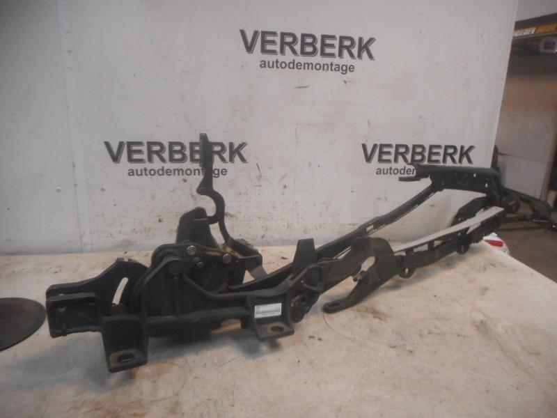 CABRIOLET TOIT CHARNIERE GAUCHE Ford Focus 2 C+C, Utilisé, Ford
