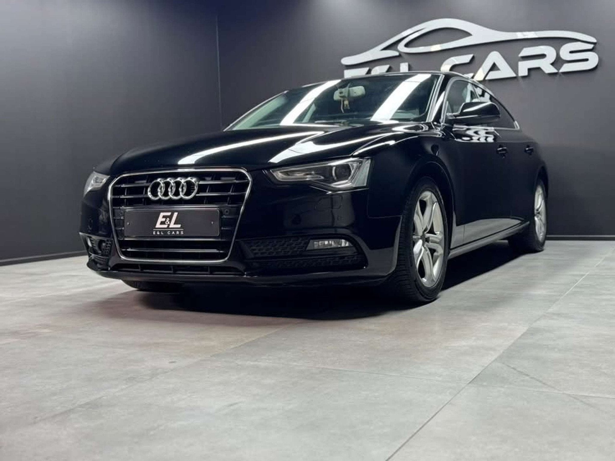 Audi A5 A5 Sportback 2.0 TDi ultra *12 mois de garantie*, Auto's, 100 kW, 4 zetels, Stof, Gebruikt