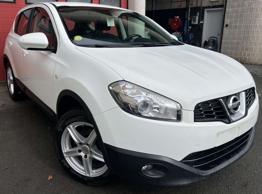 Nissan QASHQAI 1.5 dCi 2WD Executive Pro + CAMÉRA + NAVI, Auto's, Euro 5, Gebruikt, Zwart, 4 cilinders