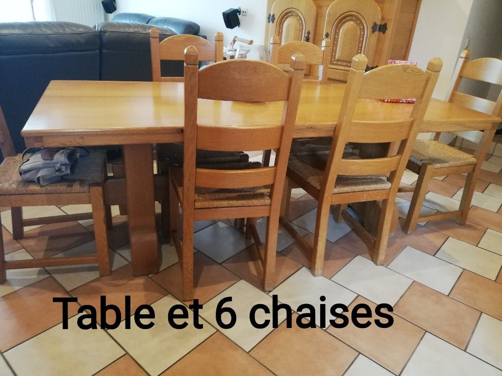 Salle à manger en chêne massif, Ophalen, Gebruikt