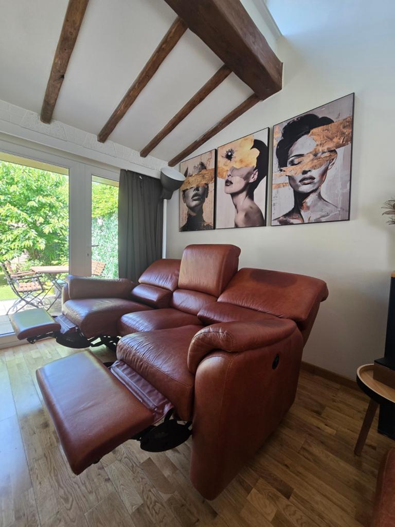 Salon Château d'Ax 2 et 3 places et 2 relax électriques, Cuir