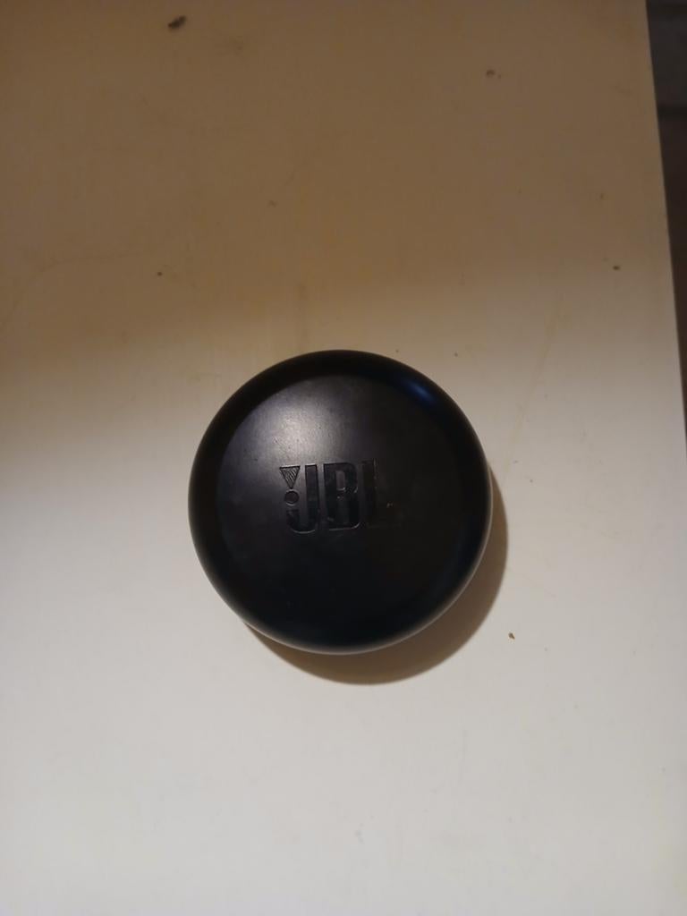 JBL Free X draadloze oortjes – goede staat + oplaadcase, Enlèvement ou Envoi, JBL, Utilisé, Intra-auriculaires (In-Ear)