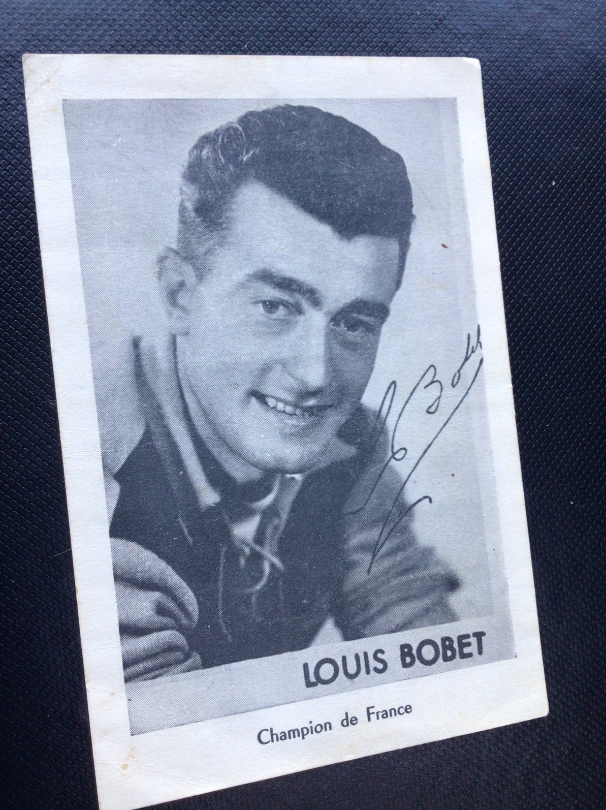 Wielerkaart  champion de france louis bobet, Sport en Fitness, Ophalen of Verzenden, Zo goed als nieuw