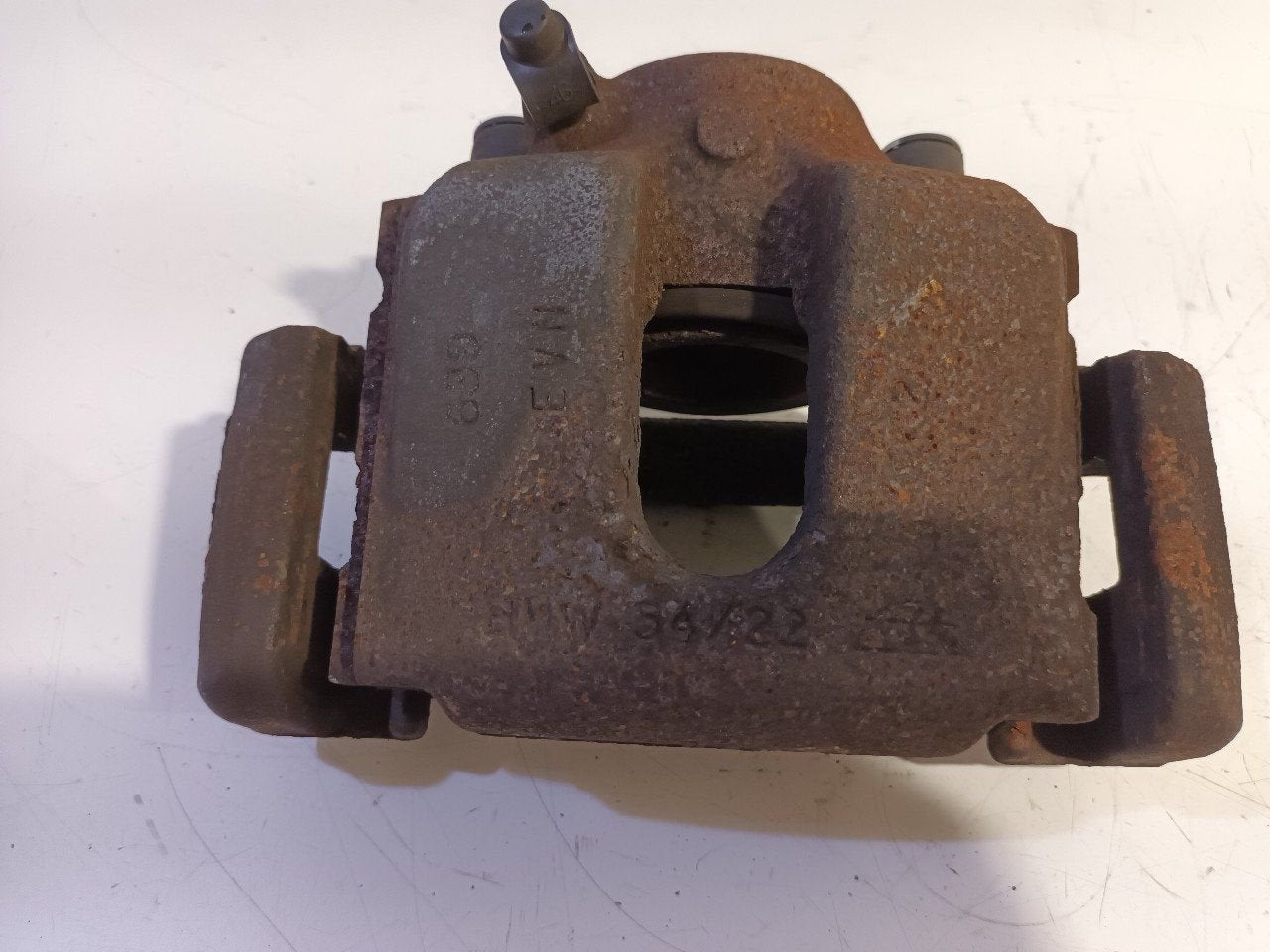 Remklauw links voor BMW Z4, BMW, Onderdelen@venauto.nl, Van der Ven Autorecycling B.V., Ettenseweg 76, 4706 PB Roosendaal, The Netherlands