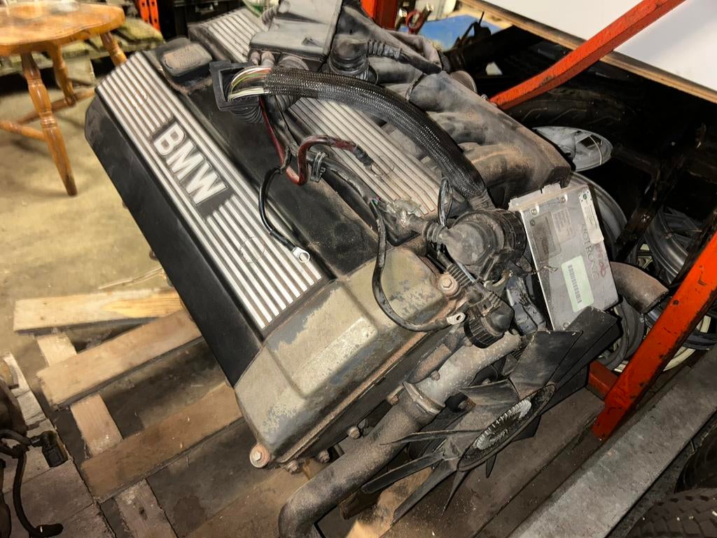 BMW E36 325i M50B25 Non Vanos Motor ZIE OMSCHRIJVING!, Auto-onderdelen, Ophalen, Gebruikt, BMW
