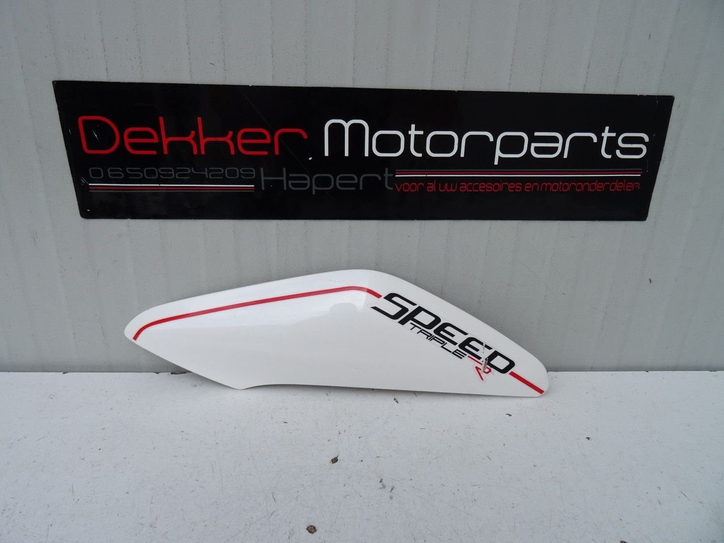 Rechter Zijkap / Kuipdeel Triumph Speed Triple 1050 2011 >, Motoren, Gebruikt, -, -, Ophalen of Verzenden