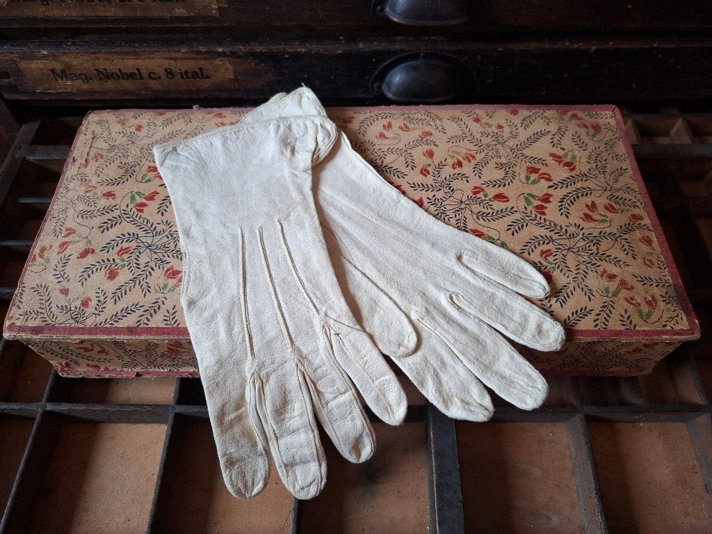 Elegante Vintage Dameshandschoenen Kwaliteitsleer Jaren 30, Ophalen of Verzenden