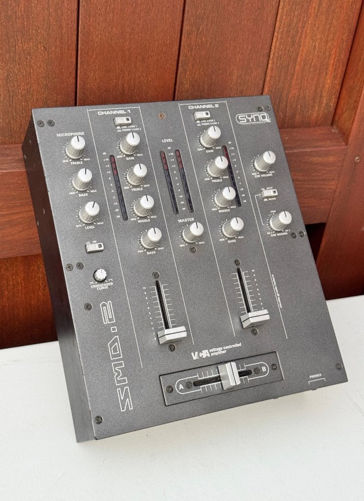 SYNQ SMD-2 Mixer, Musique & Instruments, Enlèvement, Comme neuf