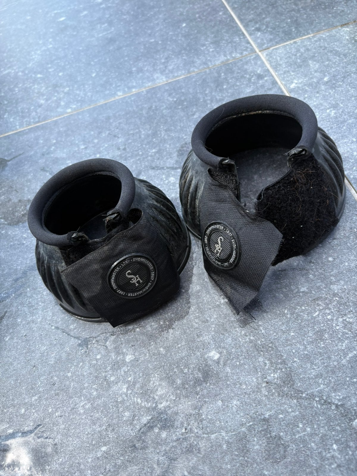 Springschoenen, Dieren en Toebehoren, Springschoenen, Ophalen, Zo goed als nieuw