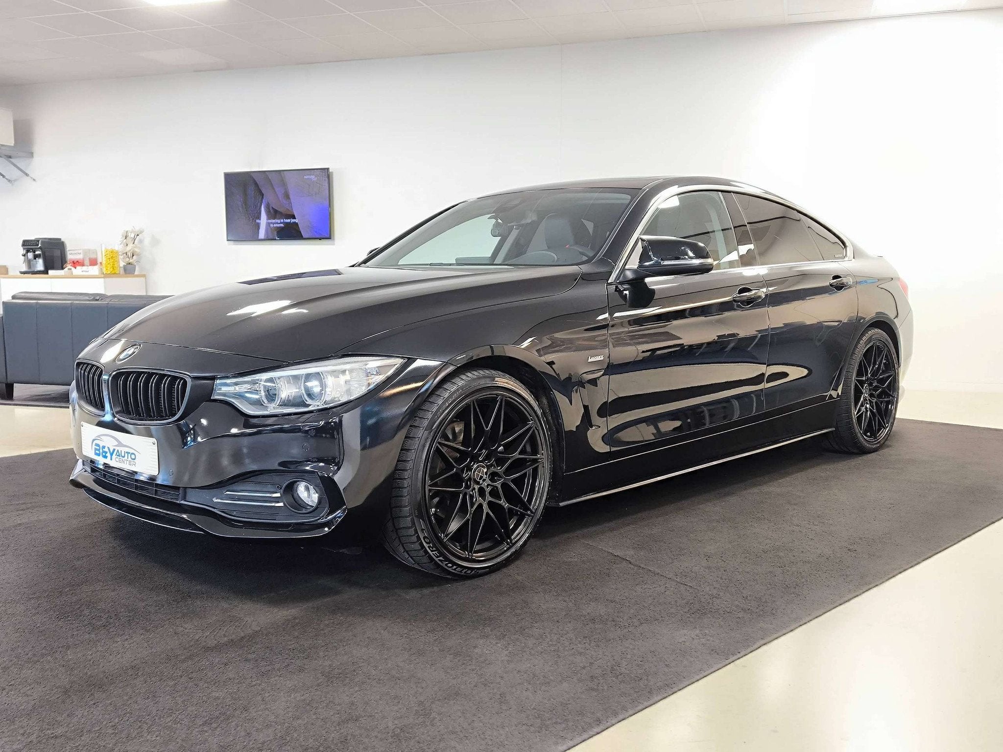 BMW 4 Serie 420 Gran Coupé 420 dA Luxury Line / Open Dak, Automaat, Achterwielaandrijving, 4 cilinders, Zwart