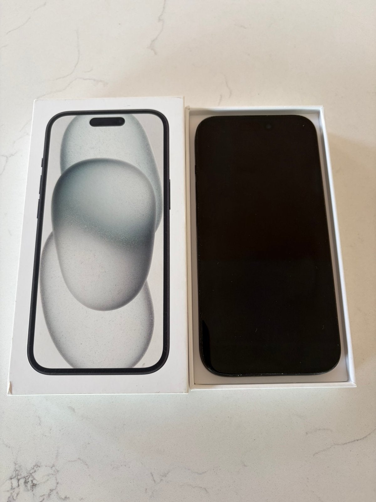 Iphone 15 128 GB+silicone cover, Telecommunicatie, Mobiele telefoons | Apple iPhone, Ophalen of Verzenden, 128 GB, IPhone 15