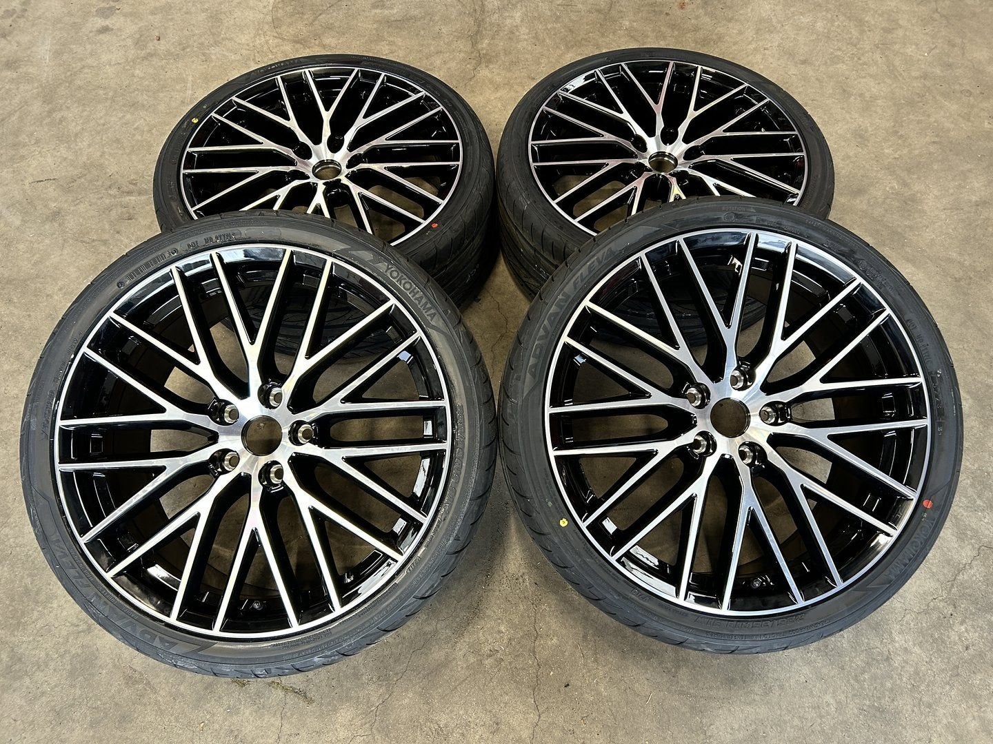19 inch originele Cupra FR velgen + zomerbanden Seat Leon, 19 inch, Gebruikt, -, -