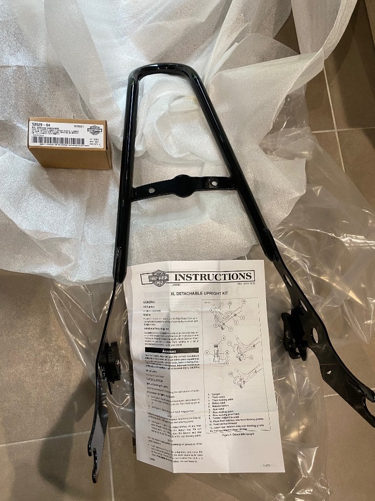 Sissy bar original Harley Davidson Sportster neuf, Motos, Enlèvement ou Envoi, Neuf