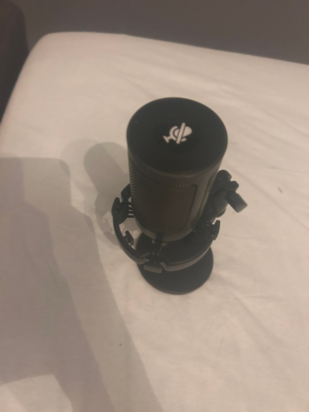 USB Gaming / Streaming Microfoon met RGB & Tap-to-Mute, Ophalen of Verzenden, Zo goed als nieuw, Studiomicrofoon
