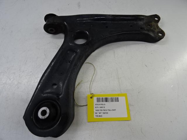 BRAS DE SUSPENSION AVANT DROIT (TRIANGLE) (6R0407152), Utilisé, Volkswagen