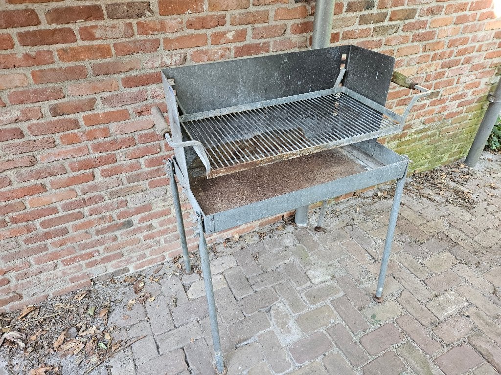 Industrieel gemaakte BBQ / grill, Ophalen, Gebruikt, Niet bekend