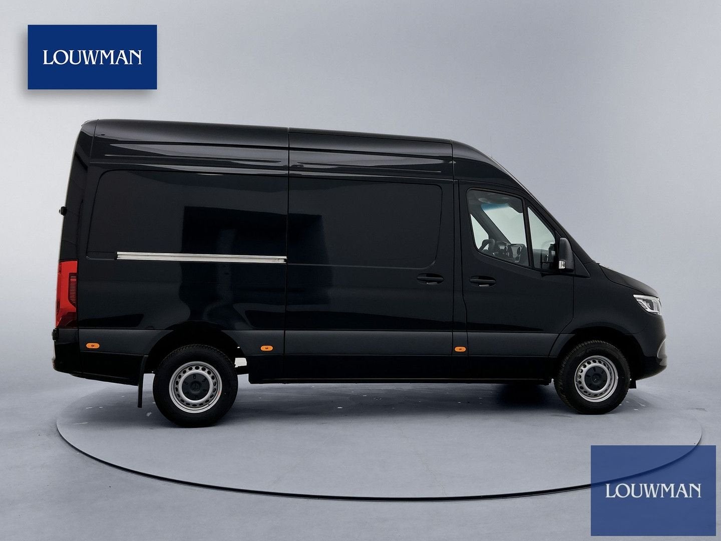 Mercedes-Benz Sprinter 317 CDI L2H2 Facelift Led 3500KG trek, Automaat, Zwart, Bedrijf, Diesel