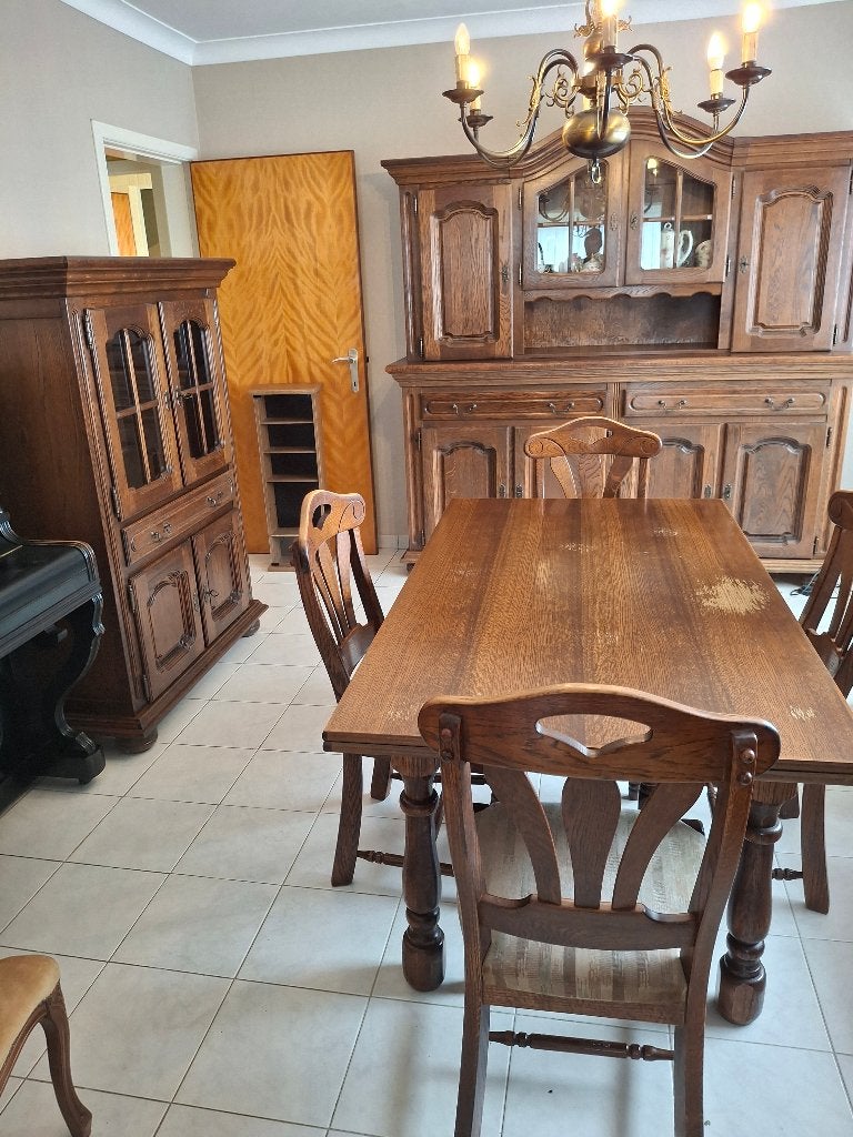 eetkamer, Enlèvement, Utilisé