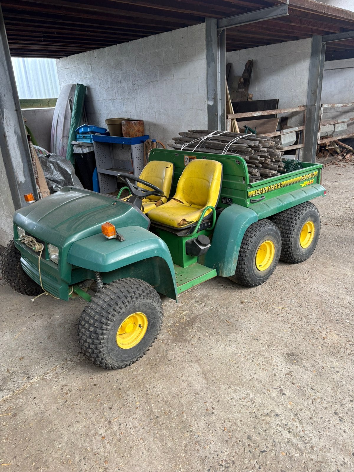 John deere gator 6x4 zonder motor, Ophalen