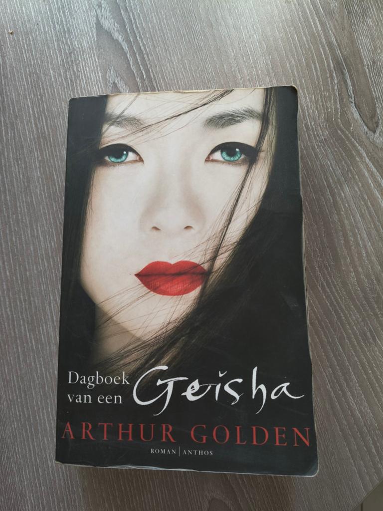 Arthur Golden - Dagboek van een geisha, Ophalen of Verzenden, Gelezen, Arthur Golden